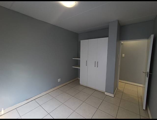 1 BEDROOM APARTMENT TO LET IN BALLITO CENTRAL